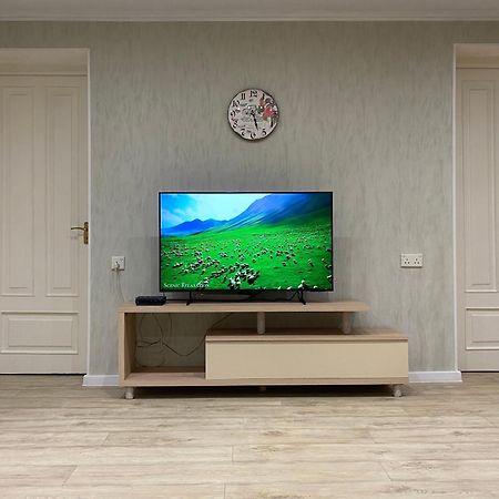 Spacious Dinamo Apartment Tbiliszi Kültér fotó