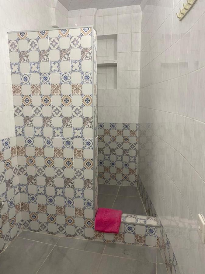 Spacious Dinamo Apartment Tbiliszi Kültér fotó