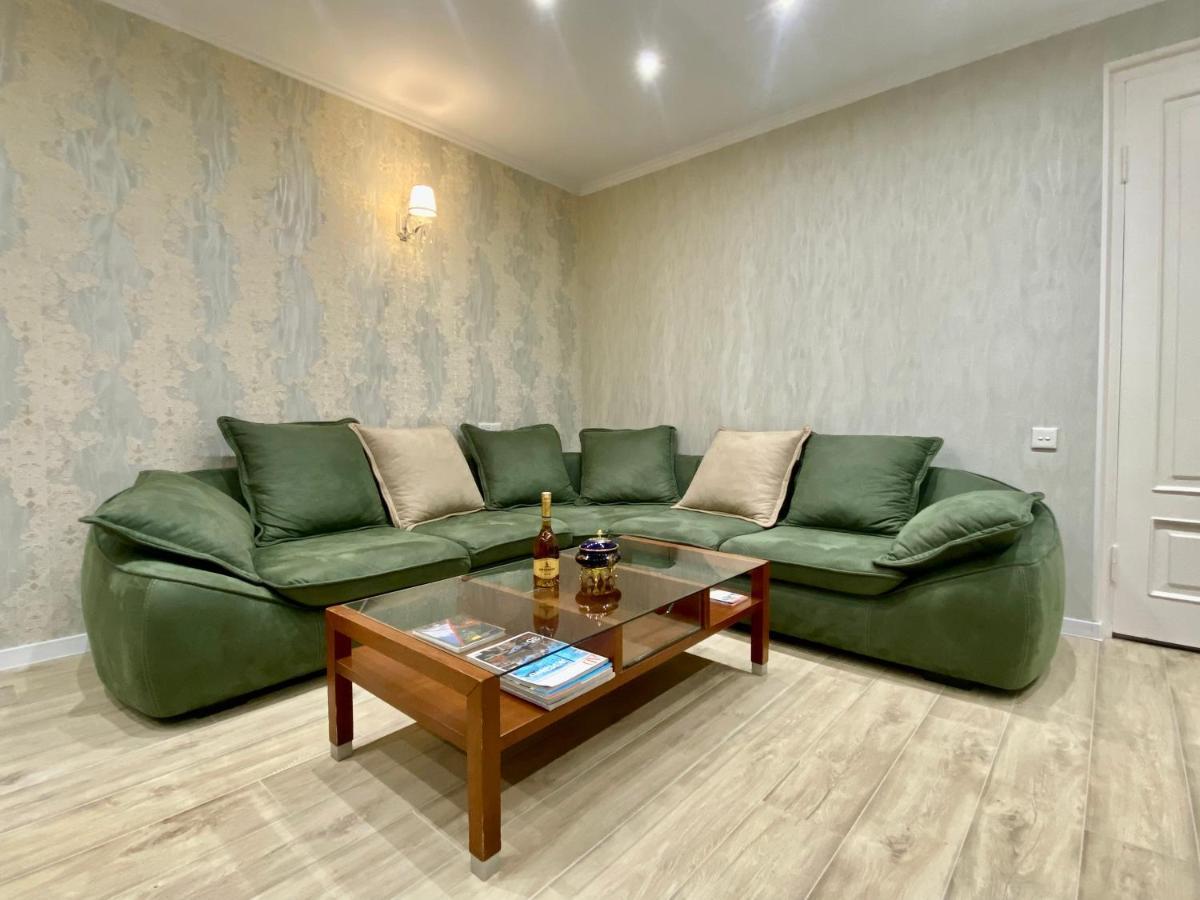 Spacious Dinamo Apartment Tbiliszi Kültér fotó