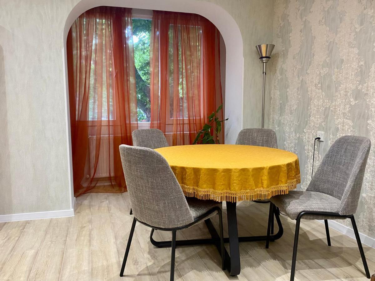 Spacious Dinamo Apartment Tbiliszi Kültér fotó