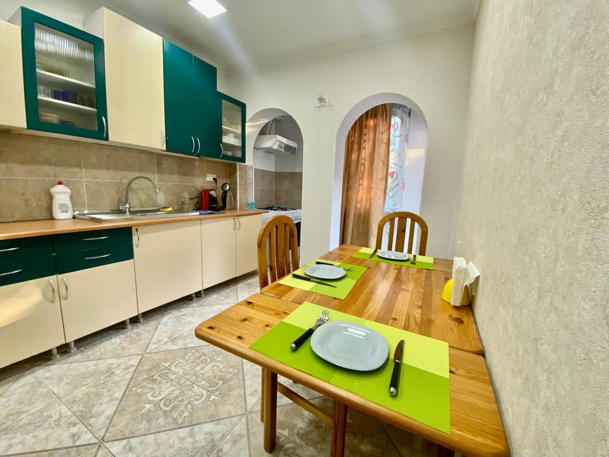 Spacious Dinamo Apartment Tbiliszi Kültér fotó